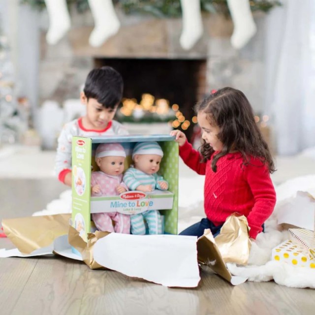 Δίδυμες κούκλες Luke & Lucy - Melissa & Doug