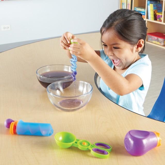 Πηγές μάθησης Stem Kit - Helping Hands