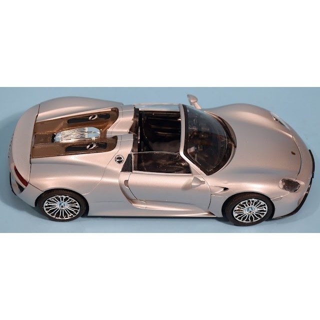 Σετ δώρου αυτοκινήτου Porsche. Porsche Panamera και Porsche 918 Spyder