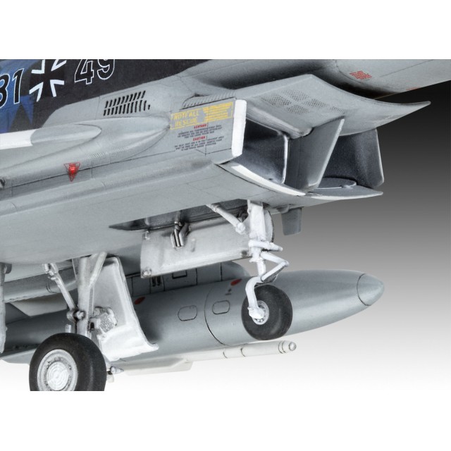Συναρμολογημένο μοντέλο γερμανικού Eurofighter, Luftwaffe 2020 Quadriga, 85 εξαρτήματα