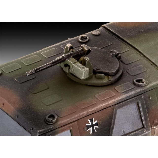 Сглобяем модел ATF Dingo 1, 65 части
