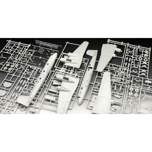 Μοντέλο συναρμολόγησης, Revell, αεροσκάφος Focke-Wulf Fw 200 C-5/C-8, 240 ανταλλακτικά