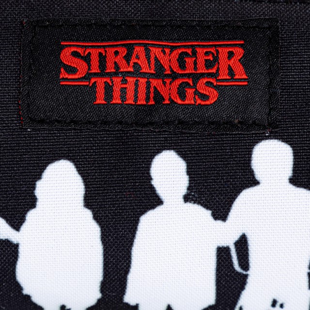 Στρογγυλό νεσεσέρ χωρίς αξεσουάρ STRANGER THINGS, 8 x 22 x 8 cm