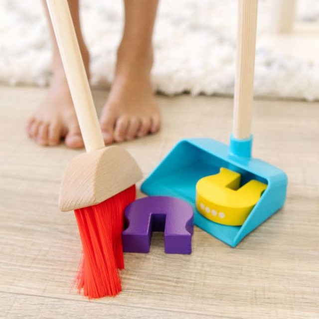 Melissa & Doug - Παιδικό ξύλινο σετ καθαρισμού