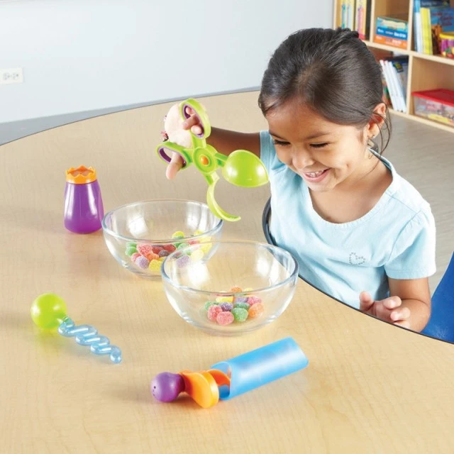 Πηγές μάθησης Stem Kit - Helping Hands