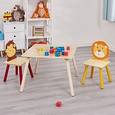 Παιδικά τραπέζια και καρέκλες