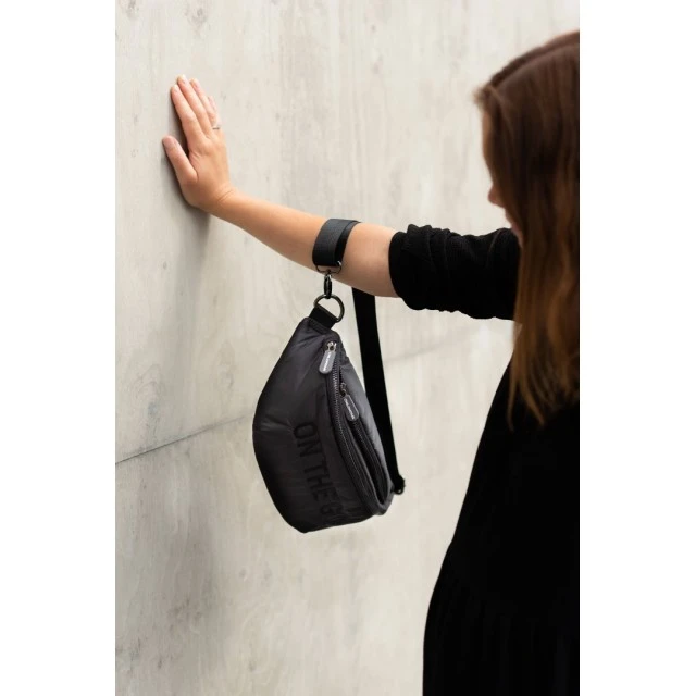 Τσάντα μπανάνας on the go hip bag - μαύρη τσάντα