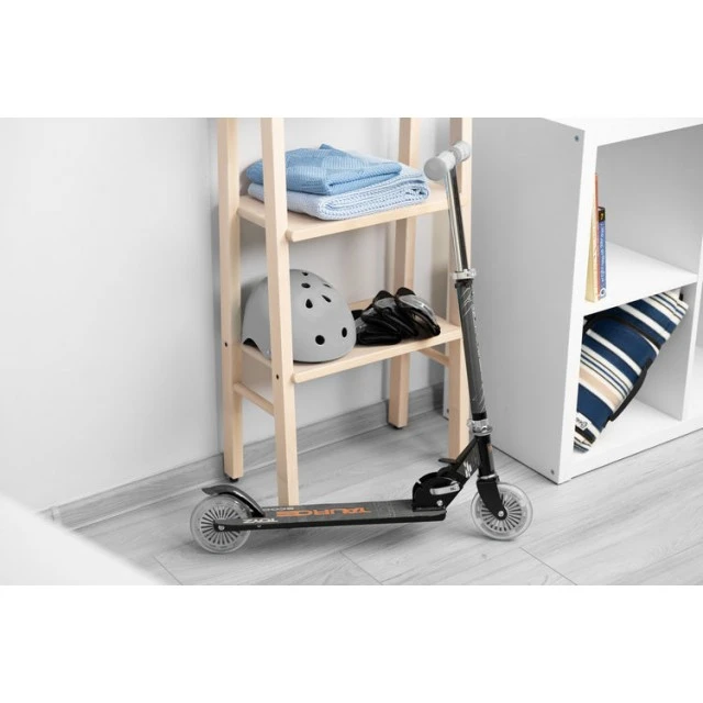 Tauro Black Scooter + Κράνος Και Προστατευτικά Caretero Toyz