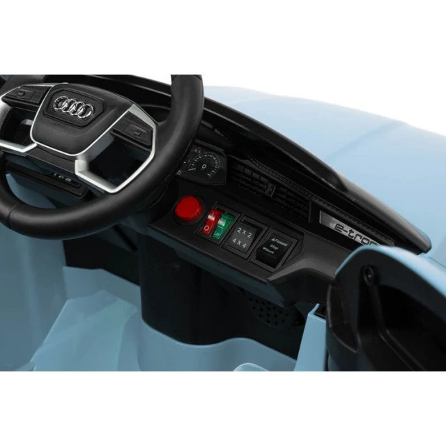 Αυτοκίνητο με μπαταρία Audi Etron Sportback Blue Caretero Toyz