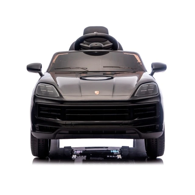 Ηλεκτρικό SUV Porsche Kayenne μαύρο