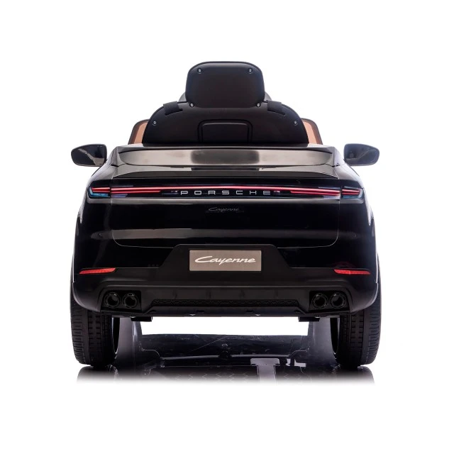 Ηλεκτρικό SUV Porsche Kayenne μαύρο