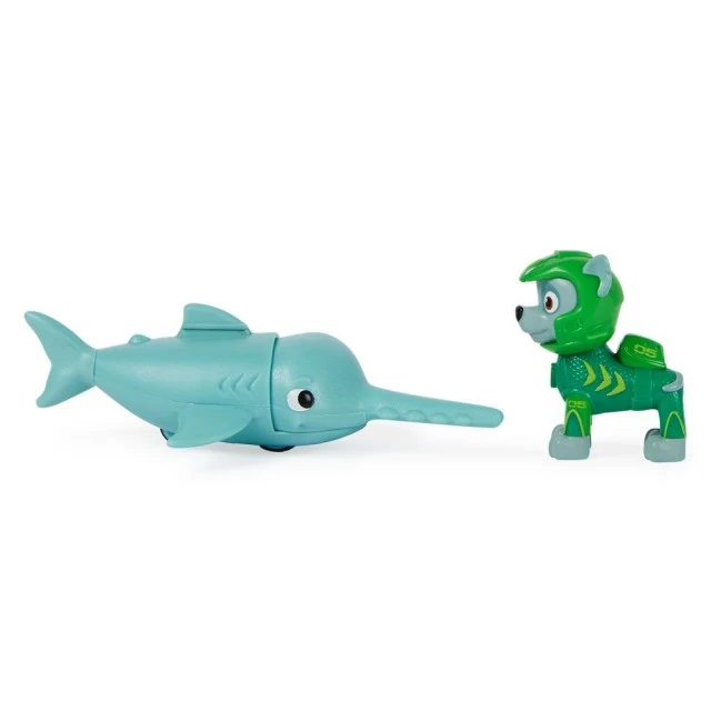 PAW PATROL Aqua Pups φιγούρα Rocky με υποβρύχιο φίλο πριονόψαρο