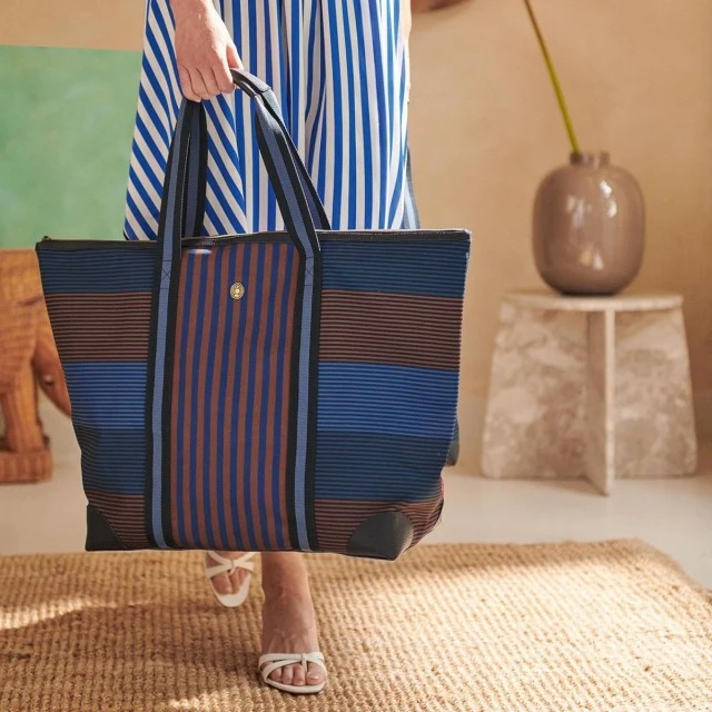 Τσάντα Tilda Tote 66cm 44cm Χρώμα μπλε