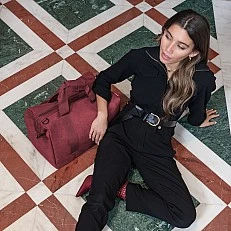 Τσάντα ταξιδιού πολλαπλών χρήσεων M Χρώμα σκούρο κόκκινο