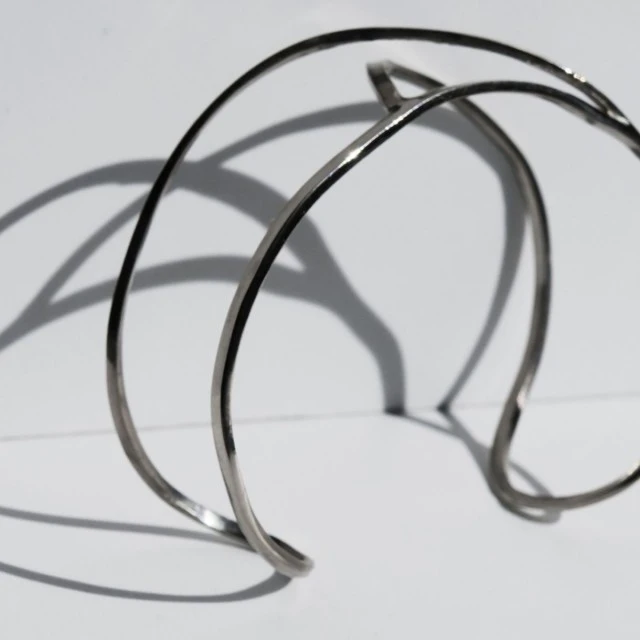 Βραχιόλι Embolic Χρώμα ασημί
