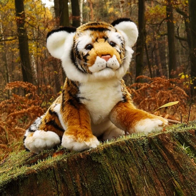 Λούτρινο Tiger 45 εκ. ξαπλωμένο σε σχήμα Eco Friends