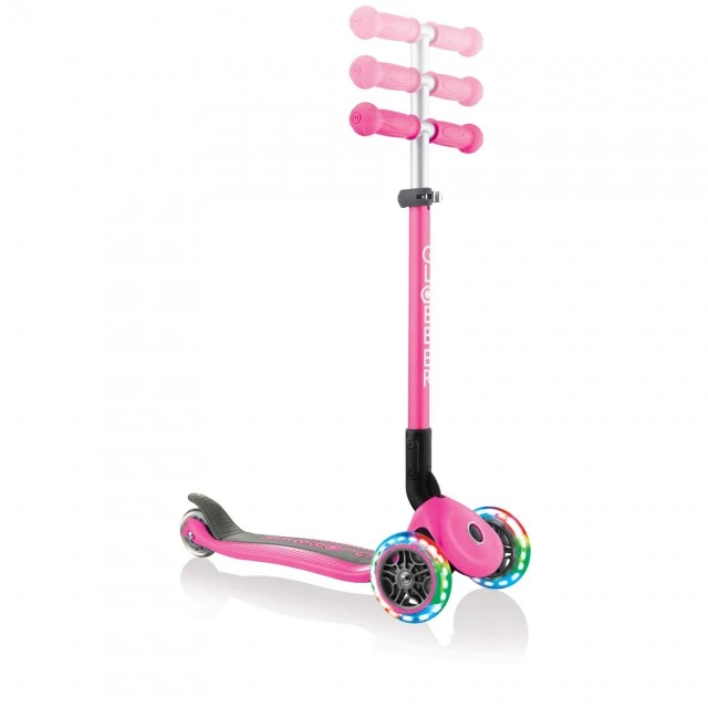 Πτυσσόμενο σκούτερ Globber Primo Foldable Lights με λαμπερά ελαστικά, ροζ