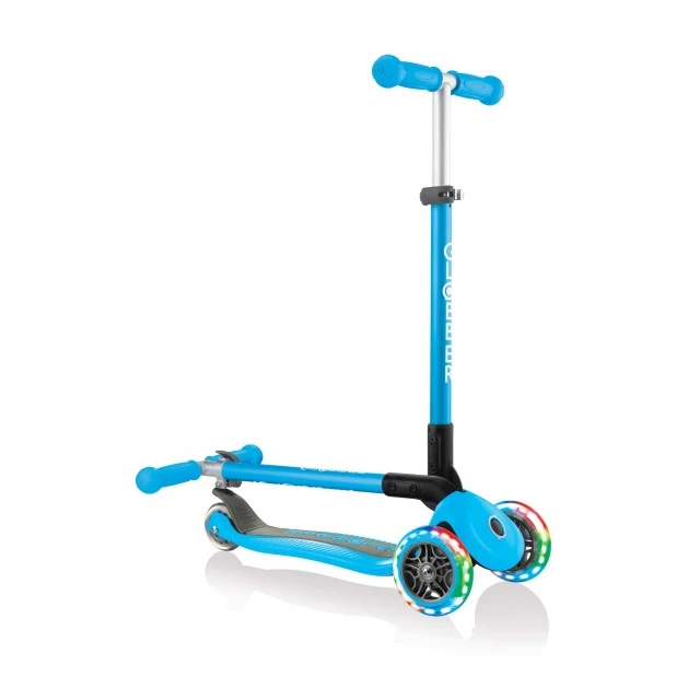 Πτυσσόμενο σκούτερ Globber Primo Foldable Lights με λαμπερά ελαστικά, γαλάζιο