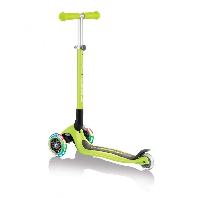 Πτυσσόμενο σκούτερ Globber Primo Foldable Lights με λαμπερά ελαστικά, πράσινο