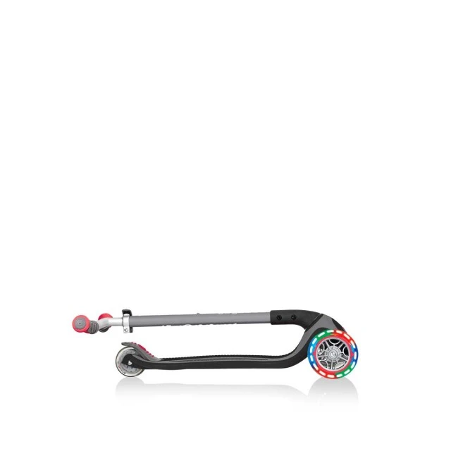 Scooter Globber Master Lights 3 τροχών, μαύρο και κόκκινο