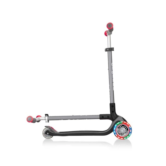 Scooter Globber Master Lights 3 τροχών, μαύρο και κόκκινο