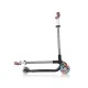 Scooter Globber Master Lights 3 τροχών, μαύρο και κόκκινο