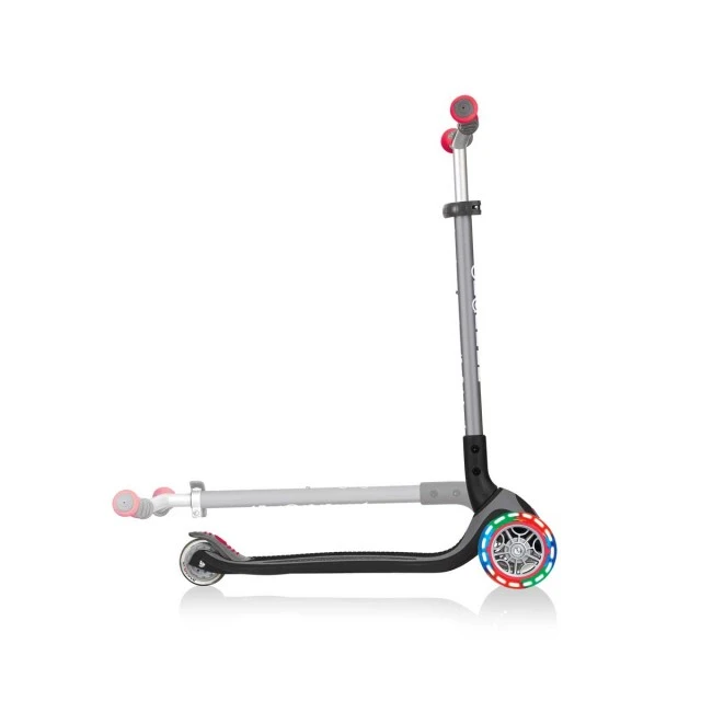 Scooter Globber Master Lights 3 τροχών, μαύρο και κόκκινο