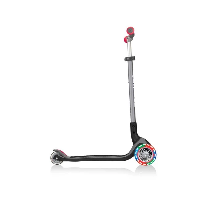 Scooter Globber Master Lights 3 τροχών, μαύρο και κόκκινο