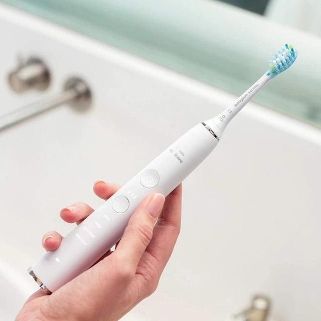 Οδοντόβουρτσα DiamondClean Smart 9100 λευκή
