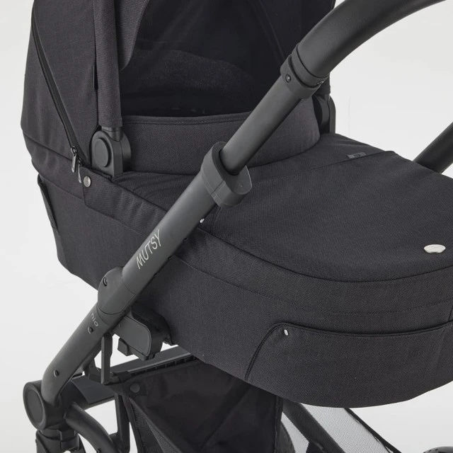 Mutsy NIO North Black PACKAGE Σασί με κάθισμα + Bassinet για νεογέννητο