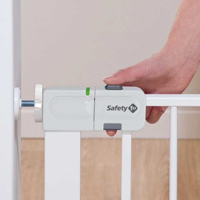 SAFETY 1st καθολική μεταλλική πόρτα ασφαλείας με αυτόματο κλείδωμα λευκή