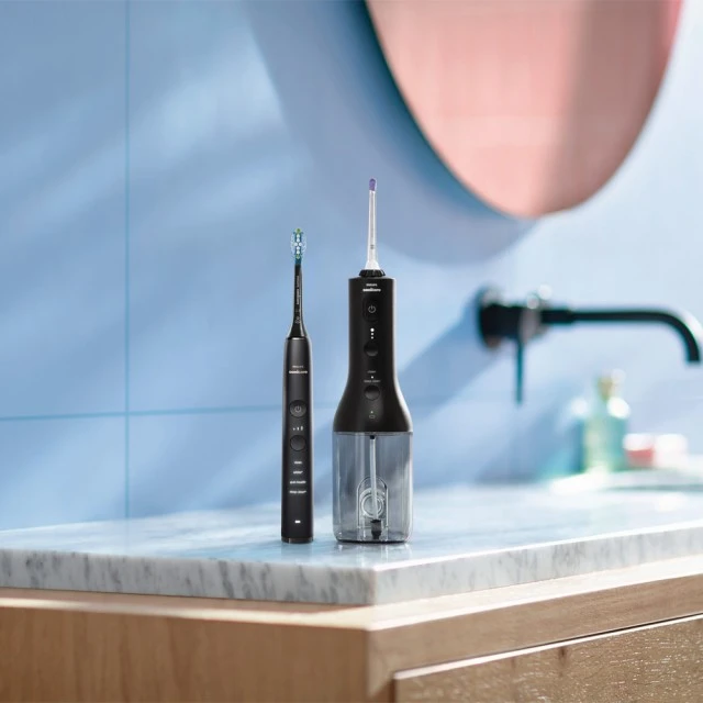 Σετ Oral shower Power Flosser 3000 και Ultrasonic οδοντόβουρτσα DiamondClean 9000, HX3866/43, μαύρο