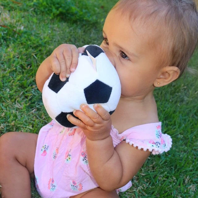 PLAYGRO Υφασμάτινη μπάλα ποδοσφαίρου, 6μ+