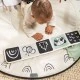 Active gymnastics Tiny Love Luxe Gymini από τη σειρά Black&White Décor, με στρογγυλό πατάκι διαμέτρου 92 cm, ξύλινη καμάρα και επιλογή 6 παιχνιδιών, 0m+