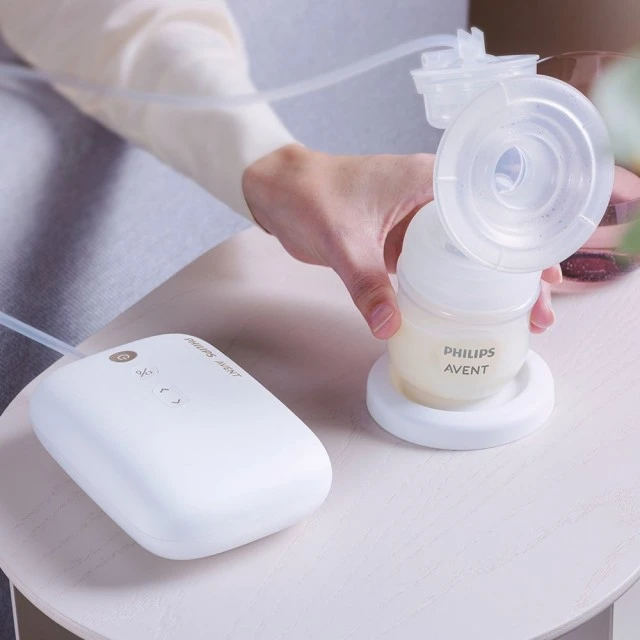 Μονή ηλεκτρική αντλία Natural Motion Premium Philips AVENT SCF396/31 με 1 τεμ. φιάλη πολυπροπυλενίου 125 ml με θηλή Natural Response 0m+, Κιτ ταξιδιού, 5 τεμ. σακουλάκια μητρικού γάλακτος και 4 τεμ. υλικό παραγεμίσματος