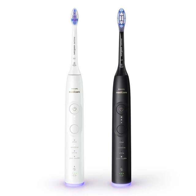 Σετ 2 επαναφορτιζόμενων οδοντόβουρτσων Philips Sonicare HX7429/02 σειράς 7100 με τεχνολογία ήχου επόμενης γενιάς, 4 λειτουργίες βουρτσίσματος, 3 εντάσεις, αισθητήρα πίεσης φωτός, κεφαλές G3 Optimal Gum Care και κεφαλές S2 Sensitive, 2 θήκες φόρτισης