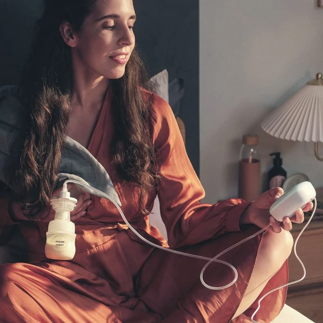 Μονό ηλεκτρικό θήλαστρο Philips AVENT Essential SCF323/11, με μαλακή τσιμούχα σιλικόνης ομοιόμορφου μεγέθους