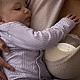Φορητό ασύρματο θήλαστρο hands-free Natural Care SCF494/11, χωράει διακριτικά σε σουτιέν, με ενσωματωμένο κινητήρα που τροφοδοτείται από μπαταρία