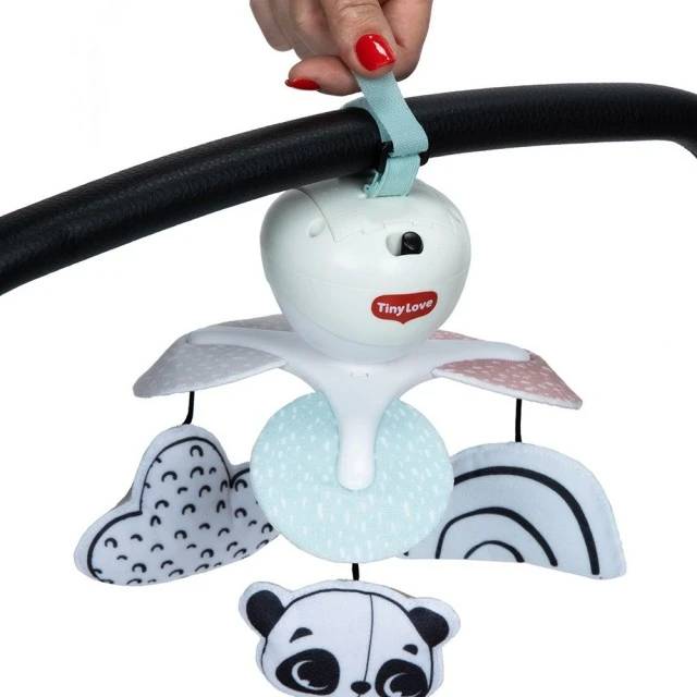 Μουσικό καρουζέλ 3-σε-1 TINY LOVE Take-Along Mobile από τη σειρά Black&White Décor, με 3 εύκολους τρόπους να κρεμάσετε στο σπίτι ή εν κινήσει, 30 λεπτά μουσικής με 5 διαφορετικές μελωδίες, 0m+