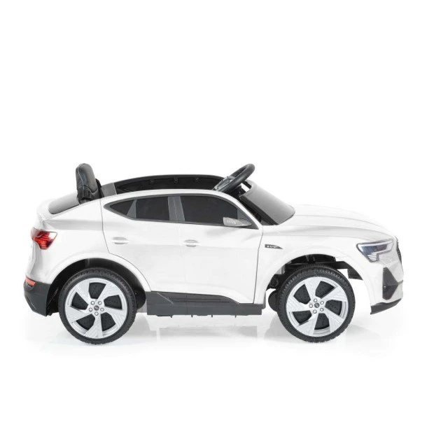 Μπαταρία τζιπ Audi Sportback λευκό