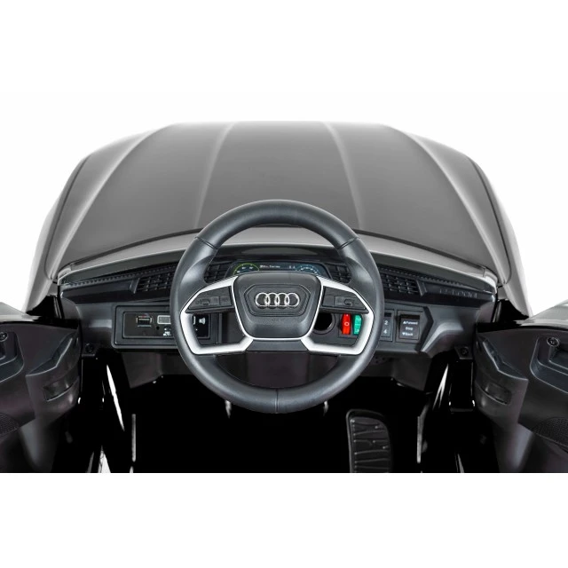 Μπαταρία τζιπ Audi Sportback μαύρο μεταλλικό