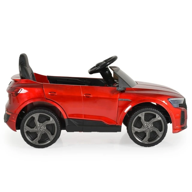 Μπαταρία SUV Audi SQ8 e-tron μεταλλικό κόκκινο