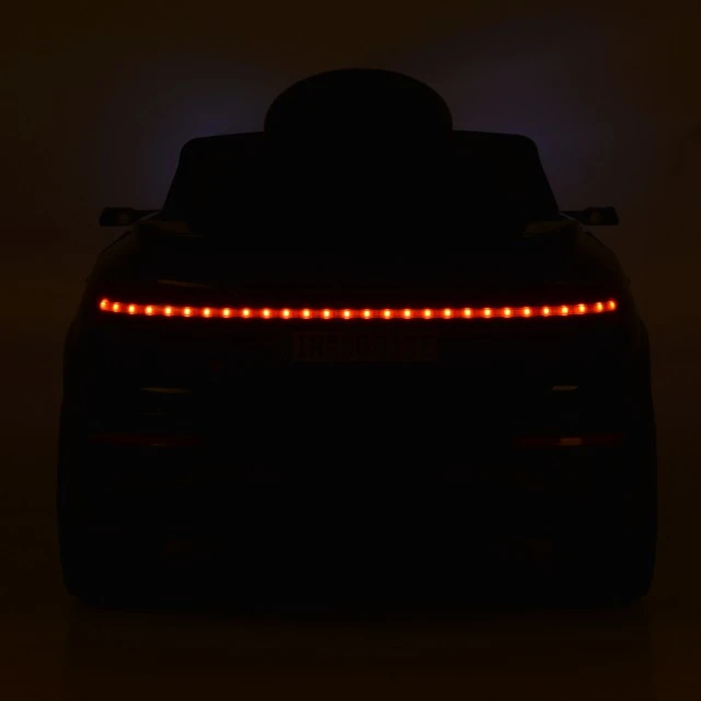 Μπαταρία SUV Audi SQ8 e-tron μεταλλικό μπλε