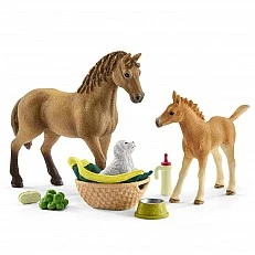 Σετ φοράδα με πουλάρι και παιδί, Schleich Ηλικία: 3+ Μέγεθος: 19x14.5x6 εκ.