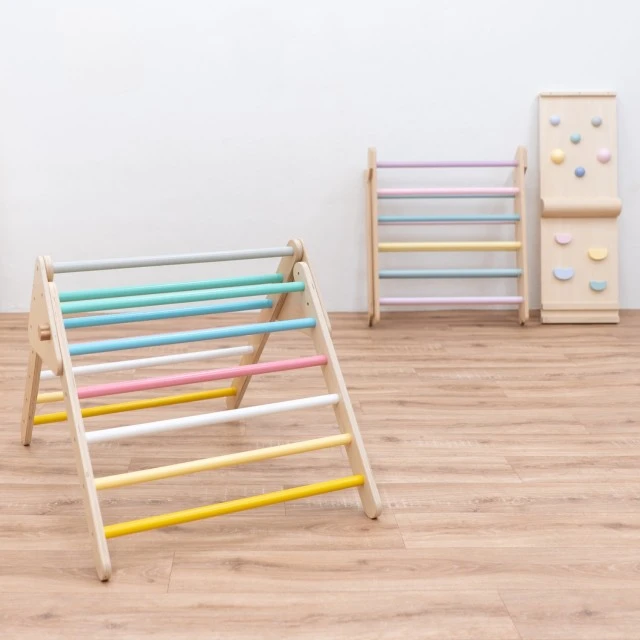 Σετ Τριγώνων Montessori Pickler με Σανίδα Ισορροπίας 2 σε 1 Παστέλ Ηλικία: 1+