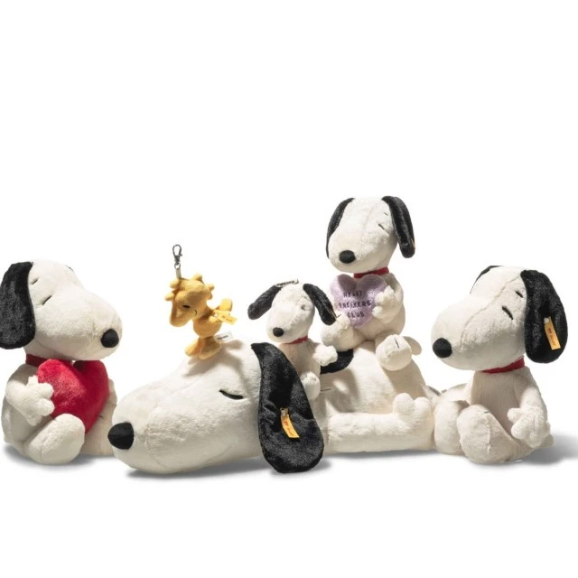 Snoopy Heartbreakers Club Μέγεθος: 22 cm Κλάση: Friends