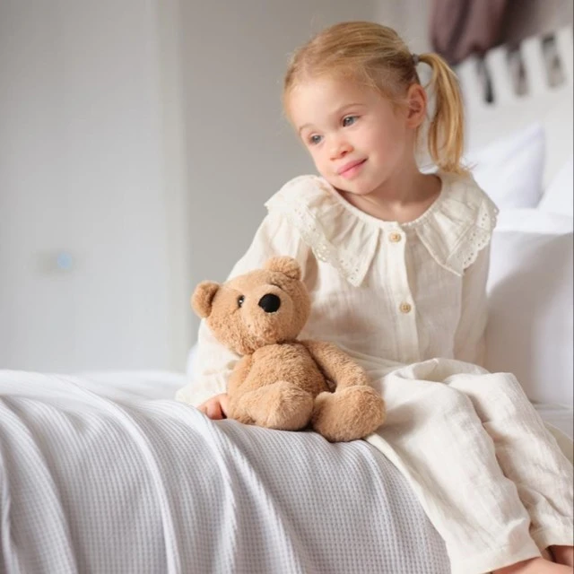 ΑΡΚΟΥΔΑ ΤΣΑΡΛΙ Μάρκα: Charlie Bears Μέγεθος: 39 εκ.
