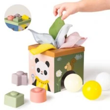 Διαδραστικό παιχνίδι, Taf Toys, Πολυαισθητηριακός κύβος με δραστηριότητες