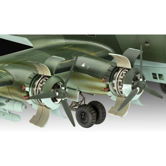 Μοντέλο συναρμολόγησης, Revell, αεροσκάφος Focke-Wulf Fw 200 C-5/C-8, 240 ανταλλακτικά