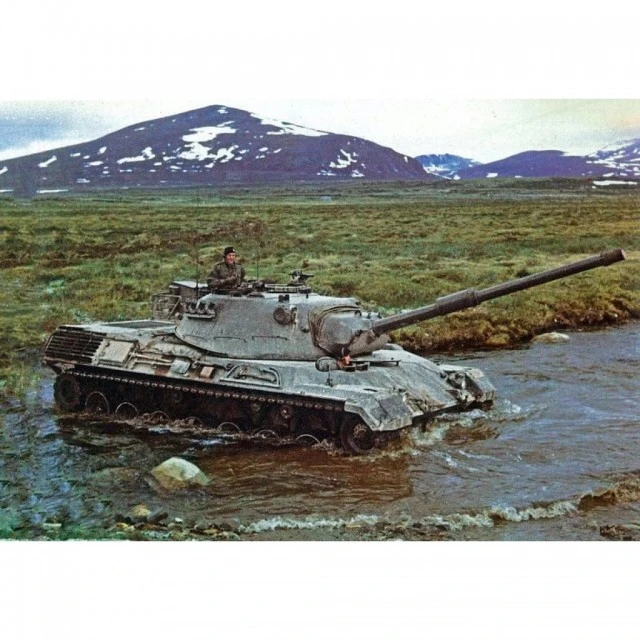 Συναρμολογημένο μοντέλο γερμανικού τανκ, Leopard 1, 260 ανταλλακτικά